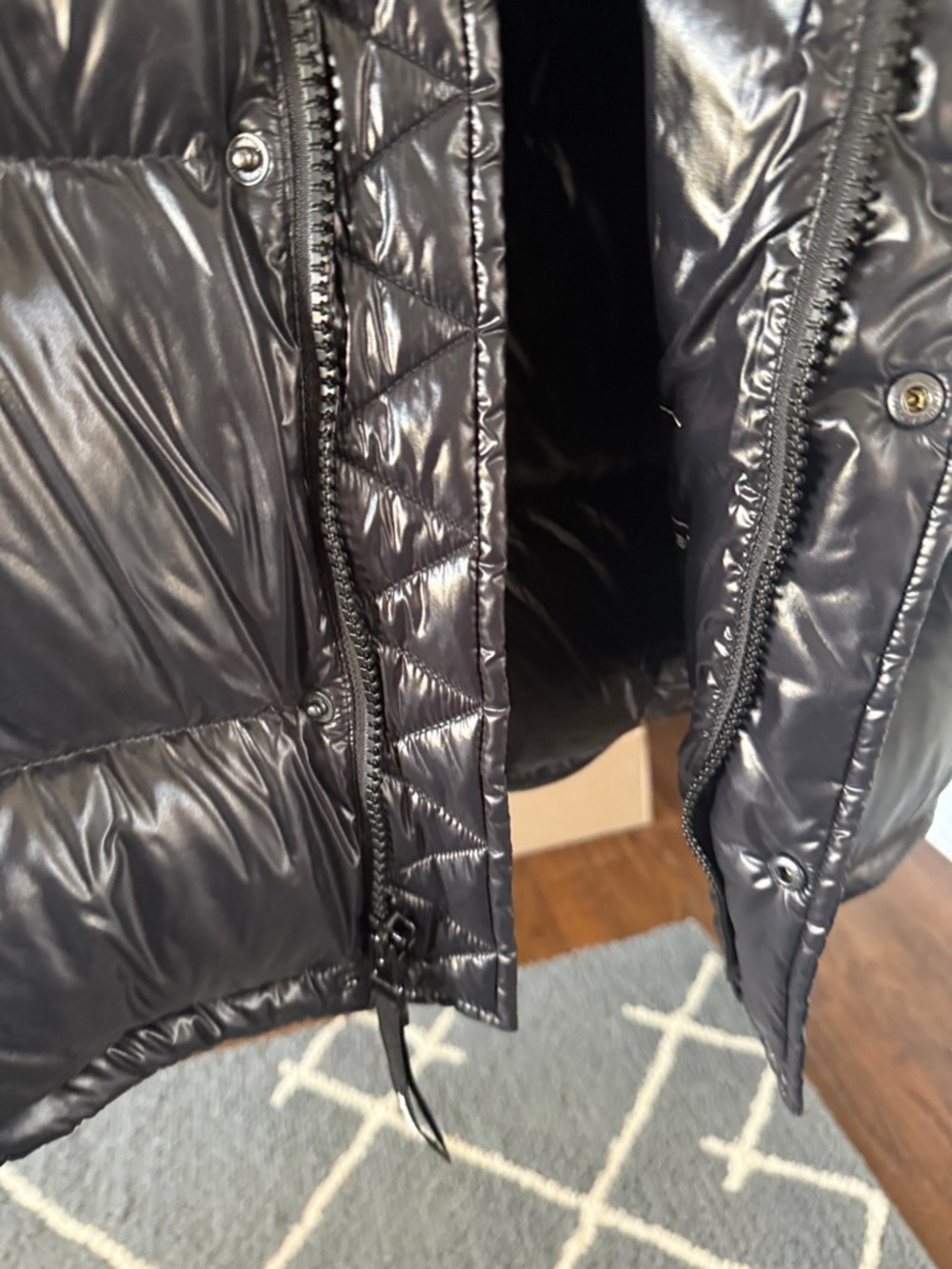 Aritzia Super Puff Mid Hi Gloss Black - Picture 4 of 16